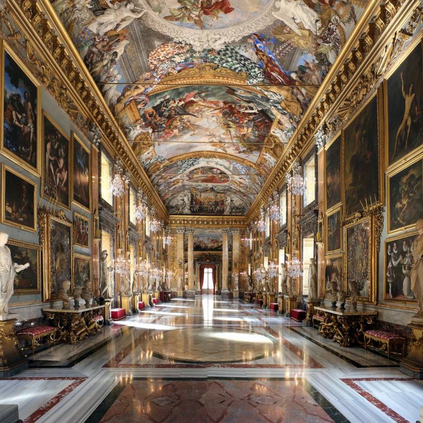 Colonna Gallery Hallway of Art Colonna Gallery Main Hallway daylight