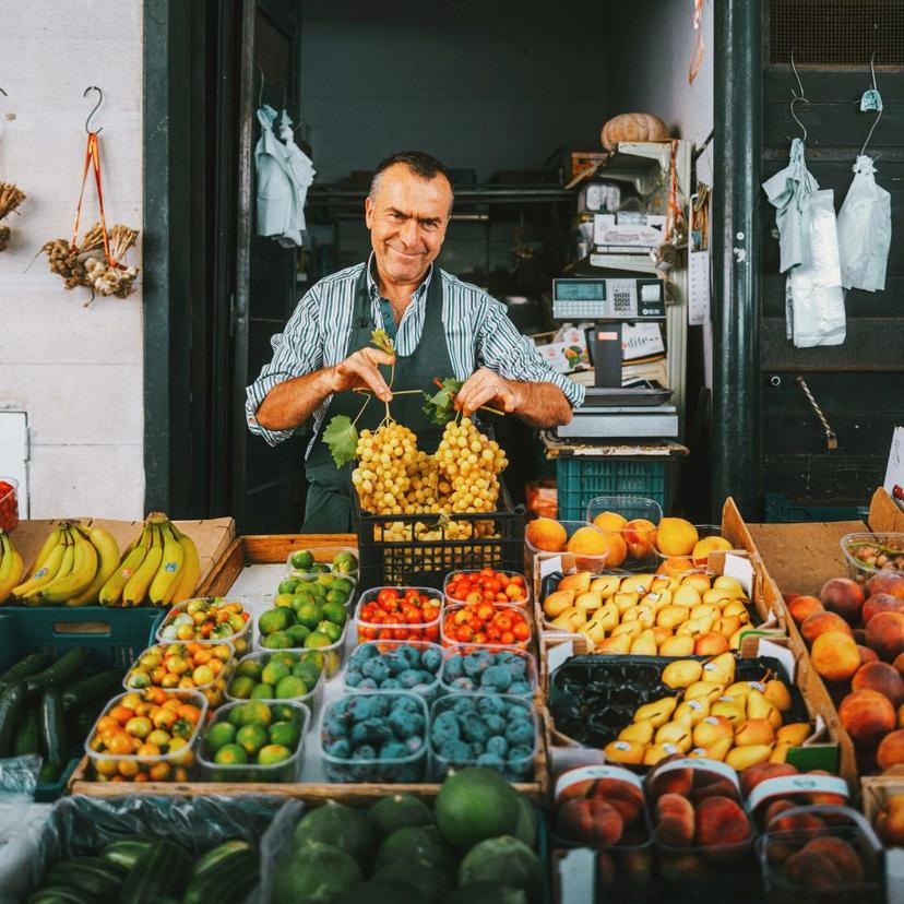Local Farmers Market Vendor In Rome Farmers Market Roman Full Course