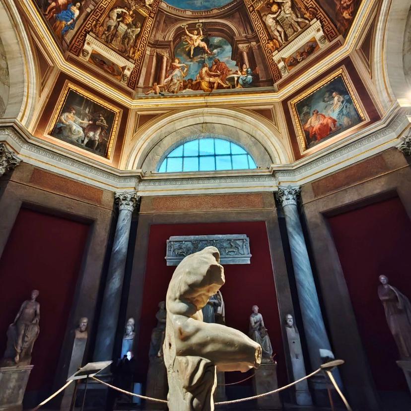 torso-del-belvedere-room Torso del Belvedere Room inside Vatican Museums