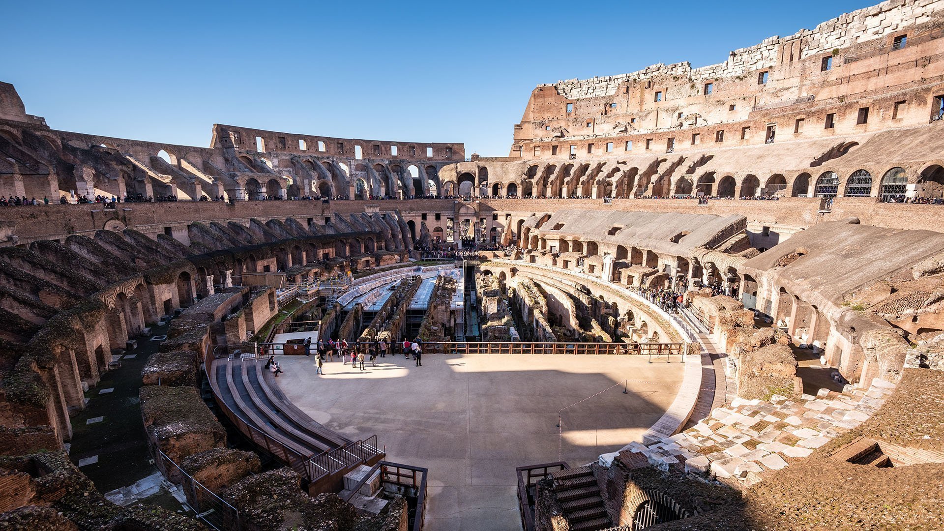 walks inside rome colosseum tour