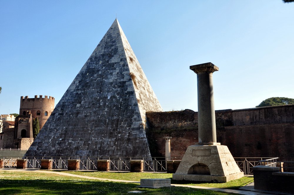 The mausoleums of Rome: tombs become beautiful monuments