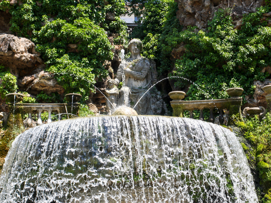 view of villa d'este fountain